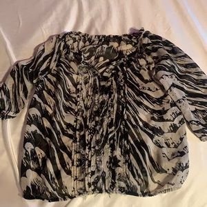 Express Black and white 3/4 sleeve sheer top